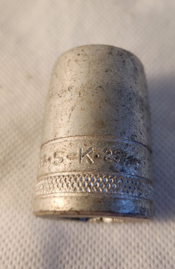 S-K Tools Vintage 1/2″ Drive 25/32″ 12 Point Socket. Made In USA Rare Item
