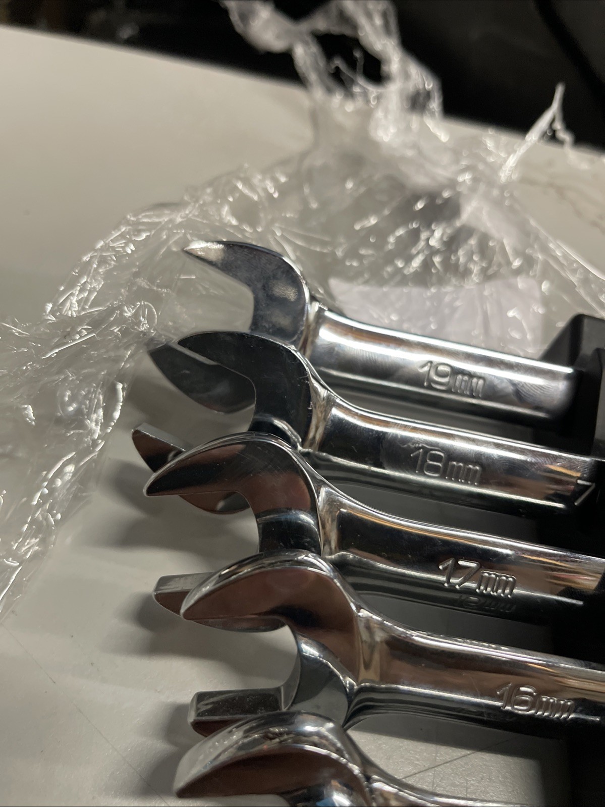 MATCO 12-Pc Reversible ratcheting combination wrench set Metric 8mm-19mm USA