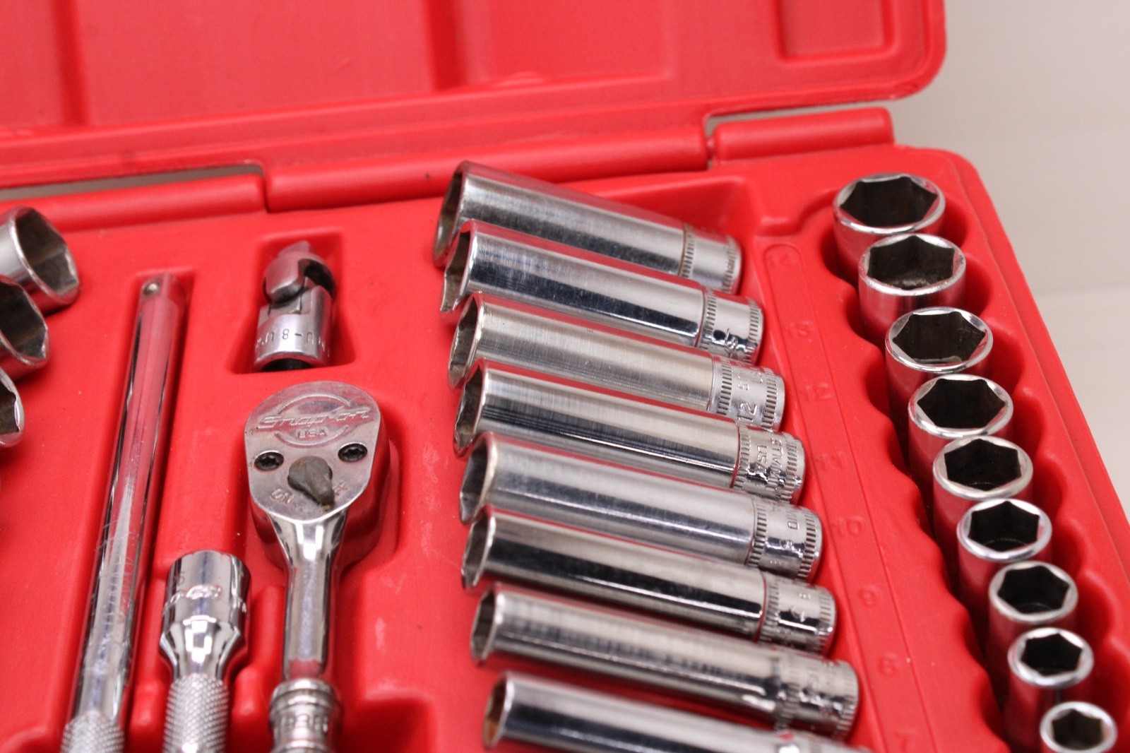 Snap-on 144TMPB 44 Piece 1/4″ Drive 6-Point Metric/ SAE General Service Set USA