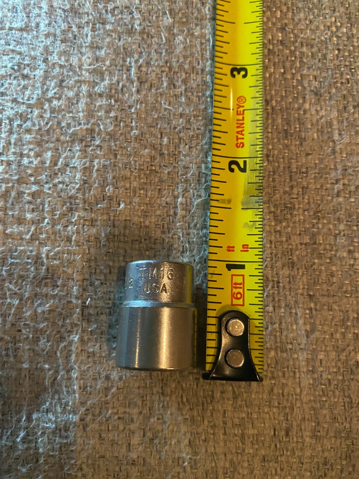 Snap-on 1/2in, 1/4in drive 6 point shallow chrome socket TM16.