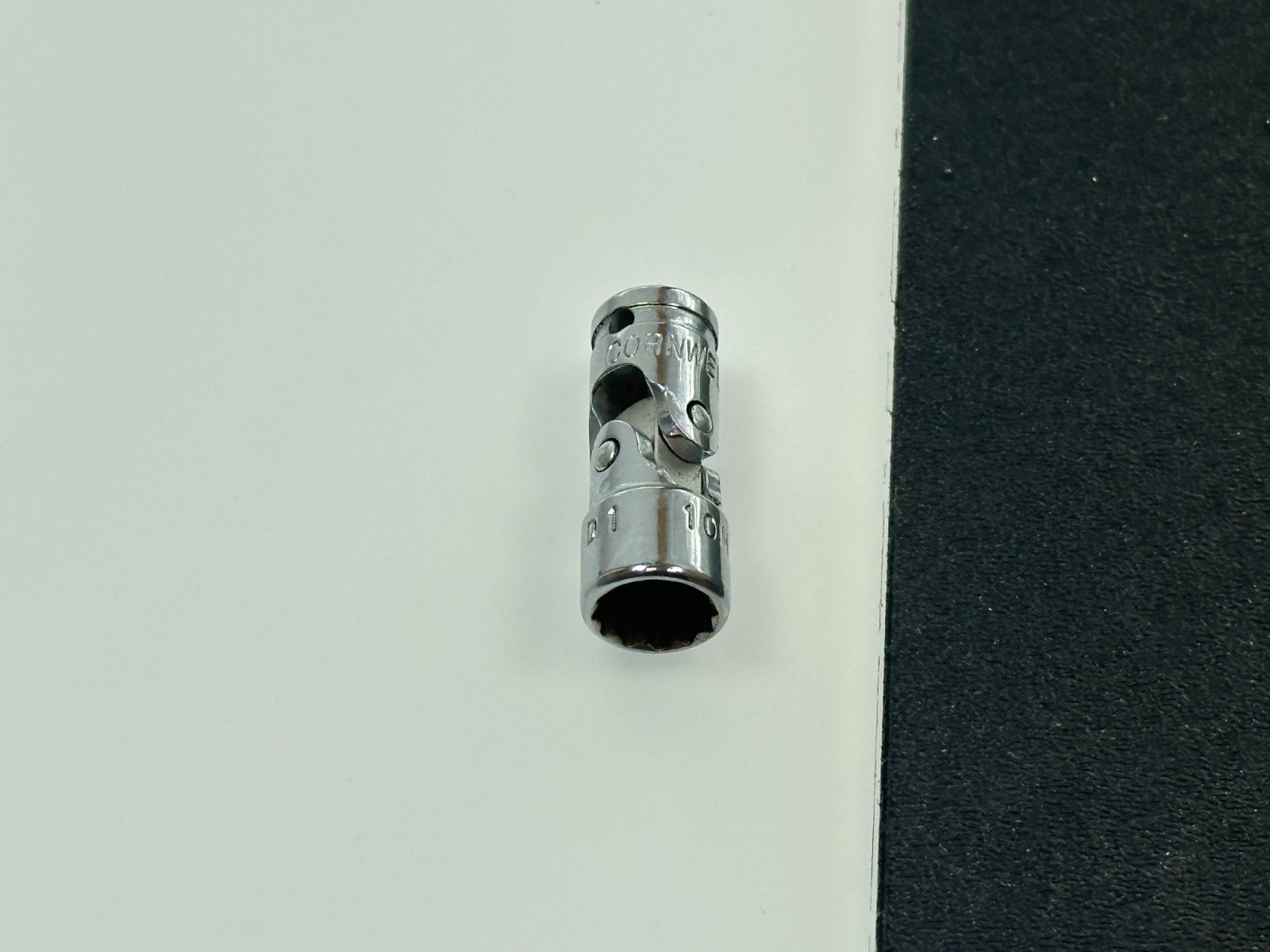 🇺🇸 Cornwell Tools USA 1/4″ Drive 10mm 12-Point Swivel Universal Socket U0110MM