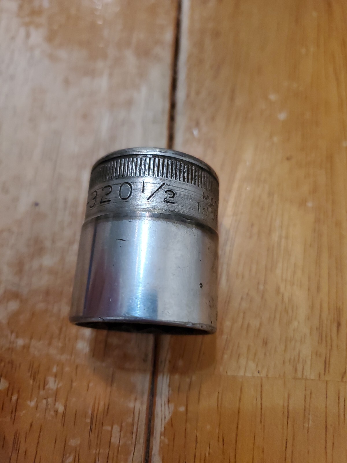 Snap On Vintage 1/2 Drive 1″ 12Pt Shallow Socket SW-320