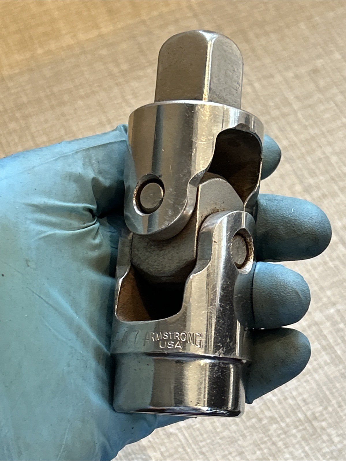 ARMSTRONG 13-947 13-158 13-152 3/4″ DR UNIVERSAL JOINT & 1-13/16” 1-5/8” SOCKETS