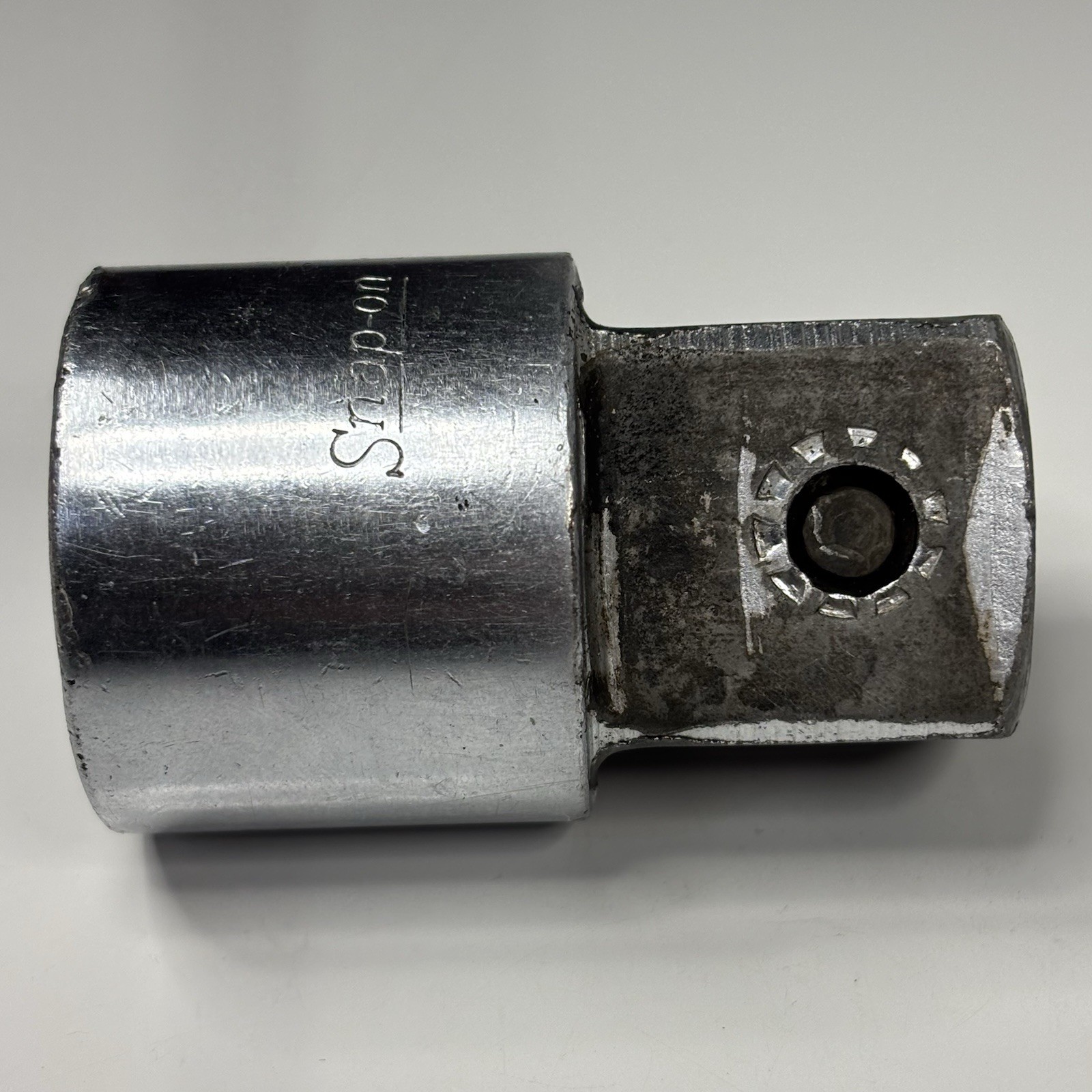 Snap On Tools LA72 3/4” Dr Female To 1” Dr Male Friction Ball Adapter USA