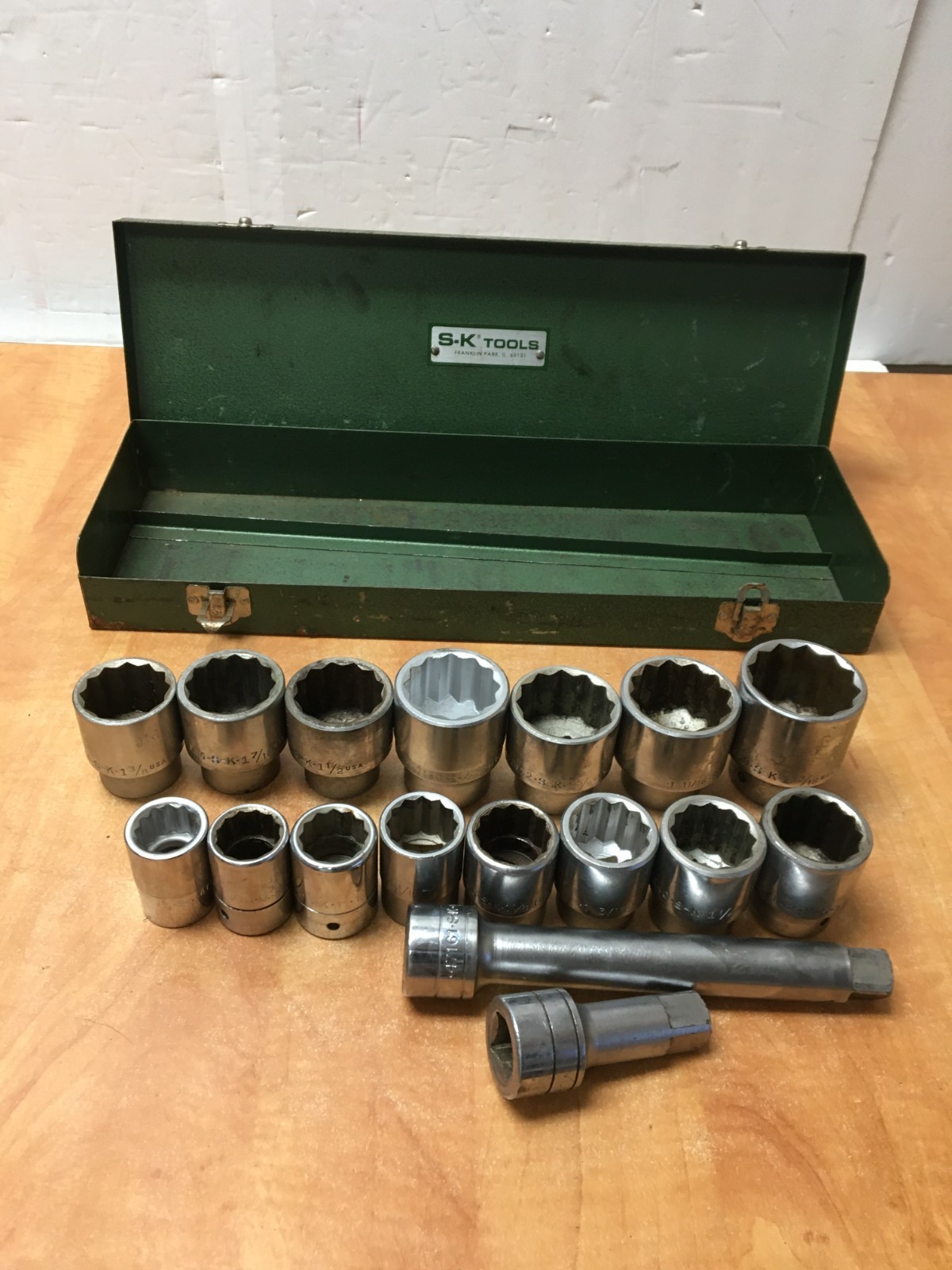 SK Tools 3/4 Drive 17pc Socket Set SAE 7/8 to 1-13/16″” Sockets Extensions READ