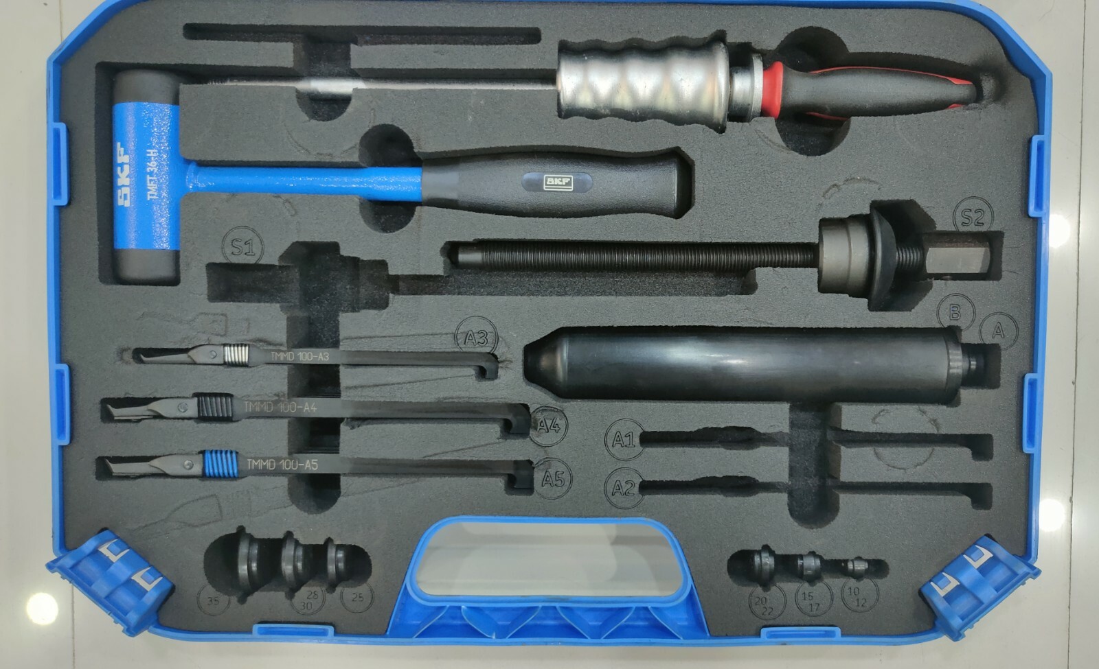 SKF Hand Bearing Puller Set TMMK 10-35