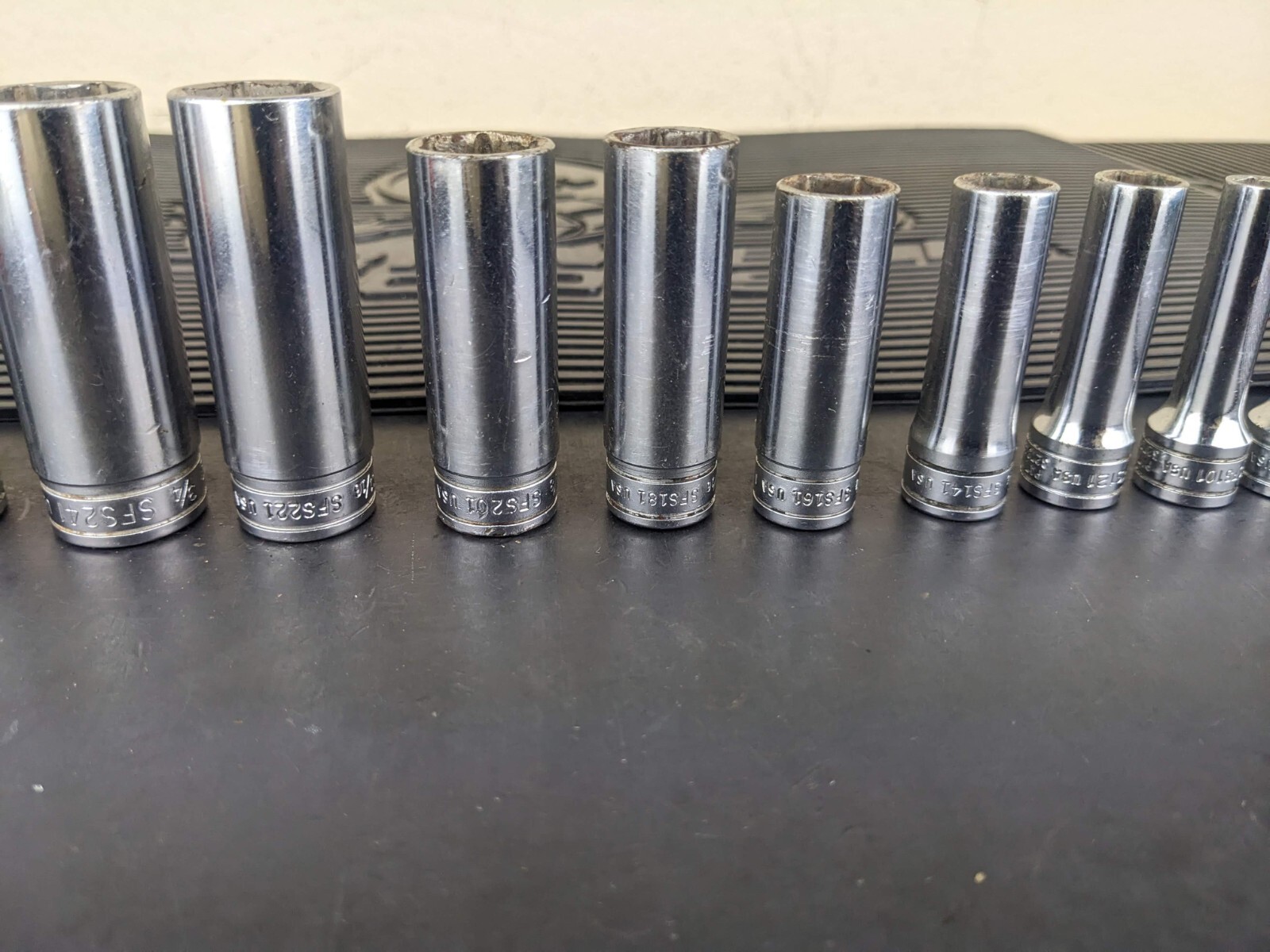 #az527 Snap On 3/8″ Drive 11 Pc SAE Deep 6 Pt Socket Set 211SFSY 1/4″ – 7/8″