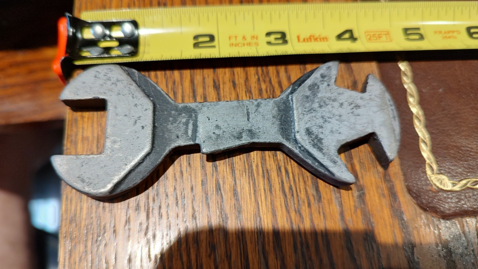 small square nut wrench 206 (unbranded) 4 inch long