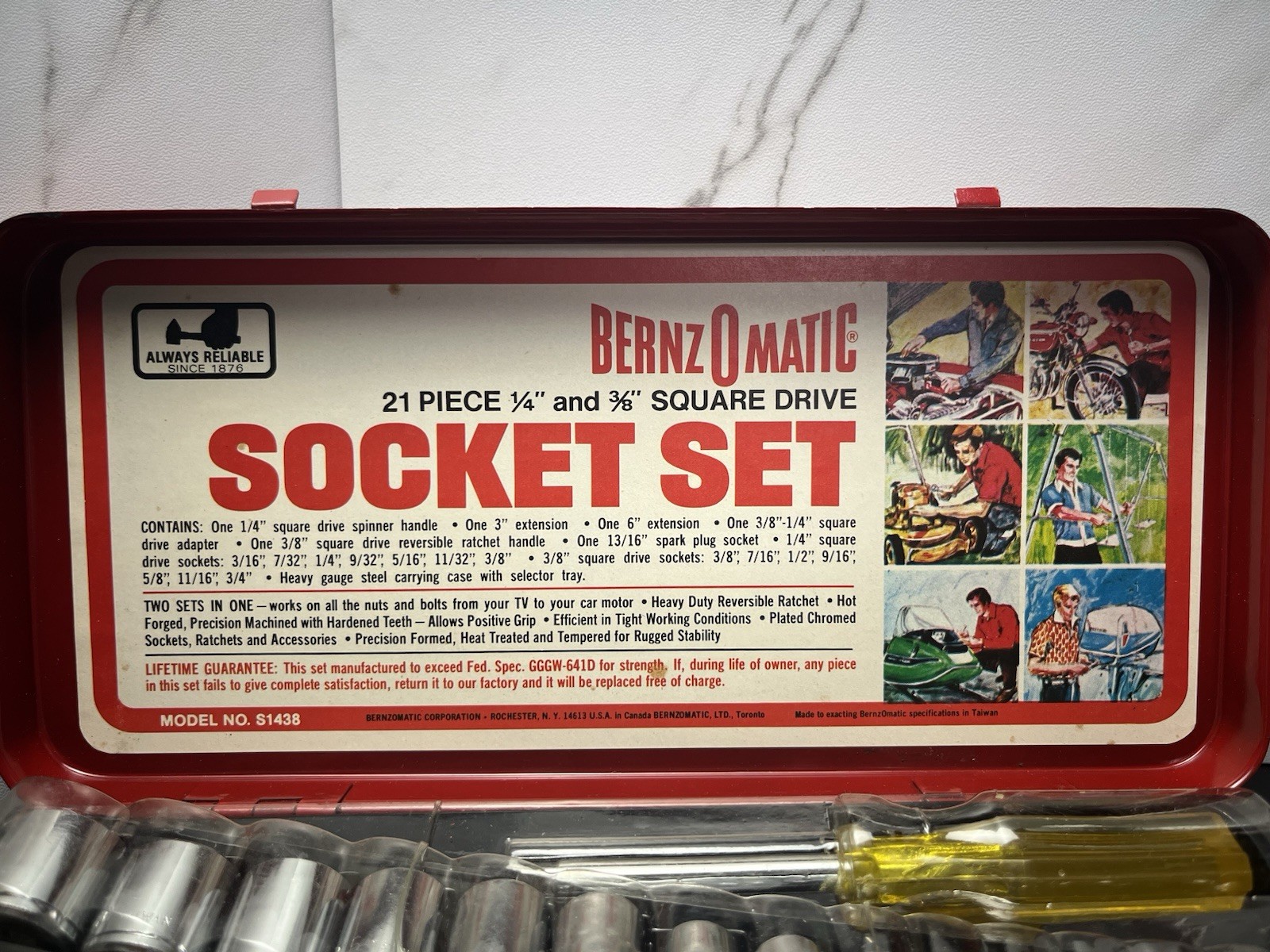 Vintage BernzOmatic S1438 21pc Socket Set 1/4” & 3/8” Drive Red Metal Case