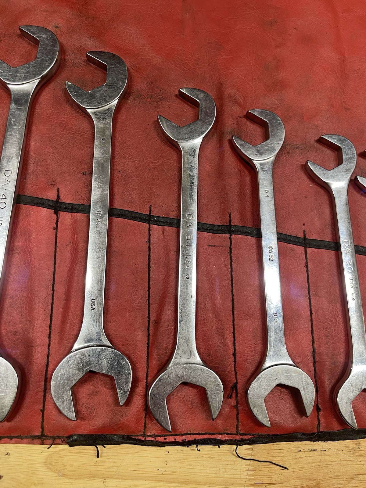 Mac Tools Set No. SDA18K Open Ended Angle 19pc SAE Wrench Set – 3/8″ – 1-1/2″