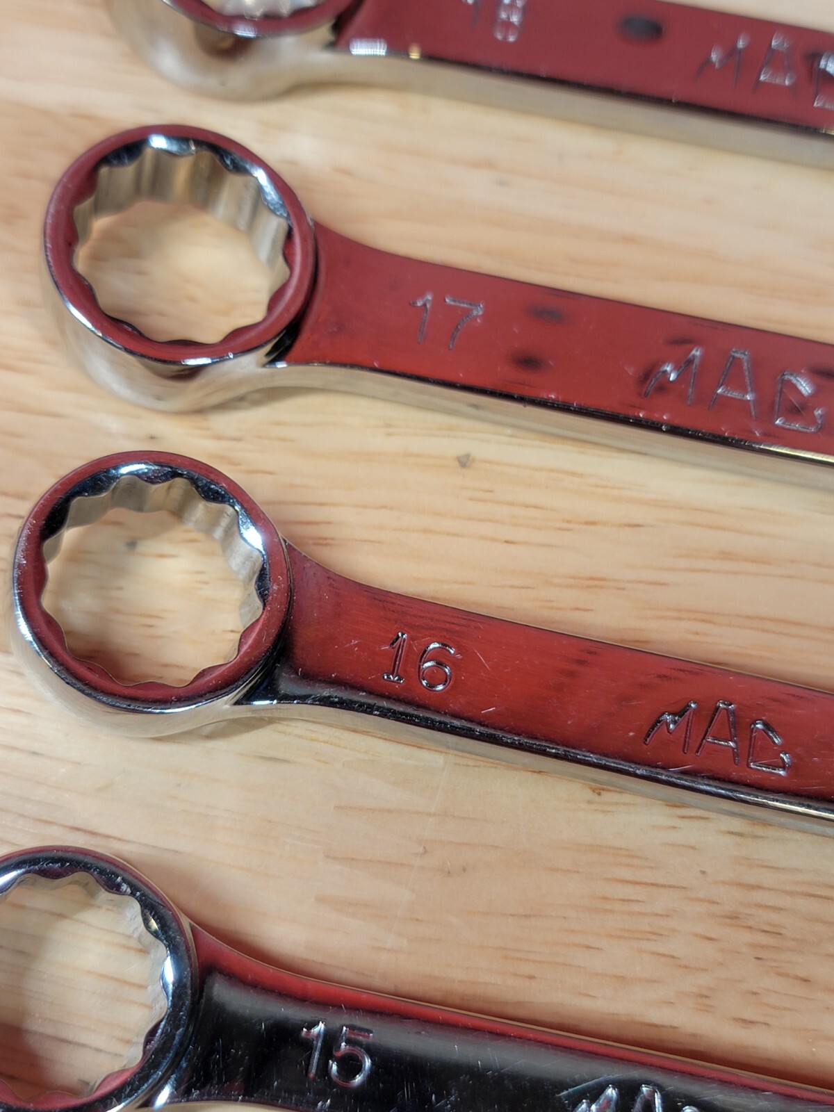 MAC Tools 8-Piece Stubby Metric 12mm-19mm Combination Wrench Set 12-Point