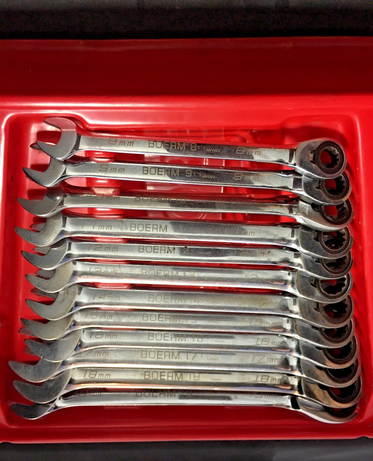 Blue Point 12 Pc Metric 15° Offset Ratcheting Combination Wrench Set BOERM712