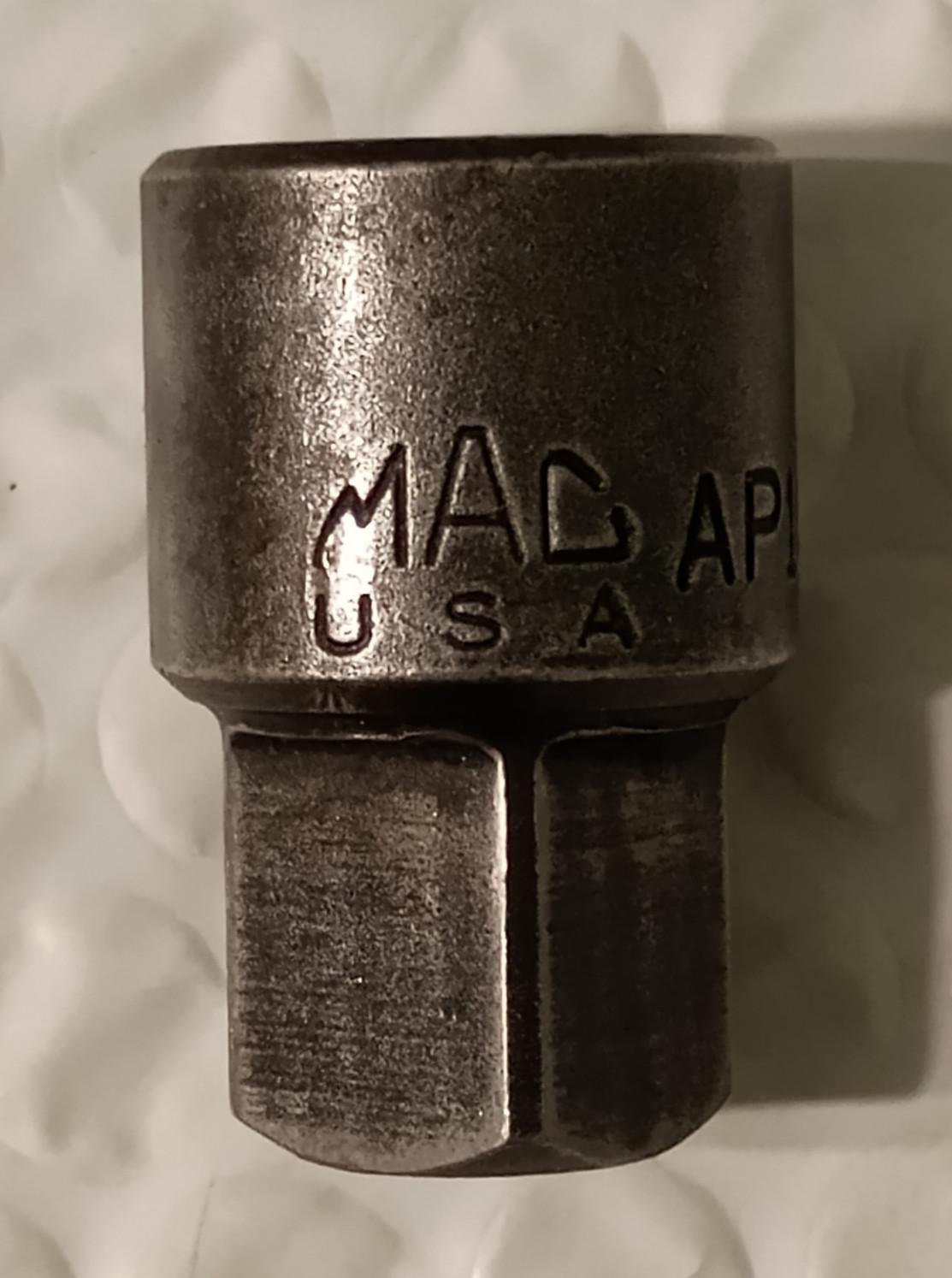 MAC TOOLS AP1216, 3/8″ TO 1/2″ IMPACT ADAPTER.