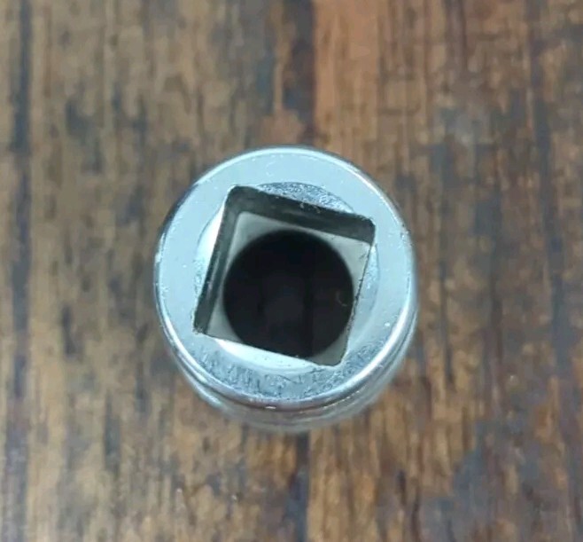 Snap-on Tools USA F161 3/8″ Drive 1/2″ SAE 12 point Shallow Chrome Socket