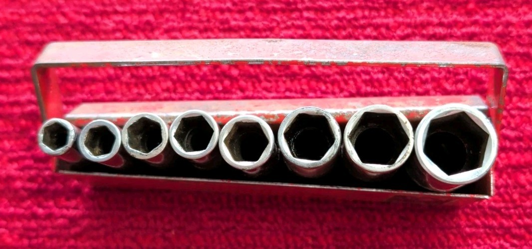 MATCO TOOLS 8 PIECE 1/4 DRIVE SAE DEEP 6 PT SOCKET SET USA 1/4 to 9/16