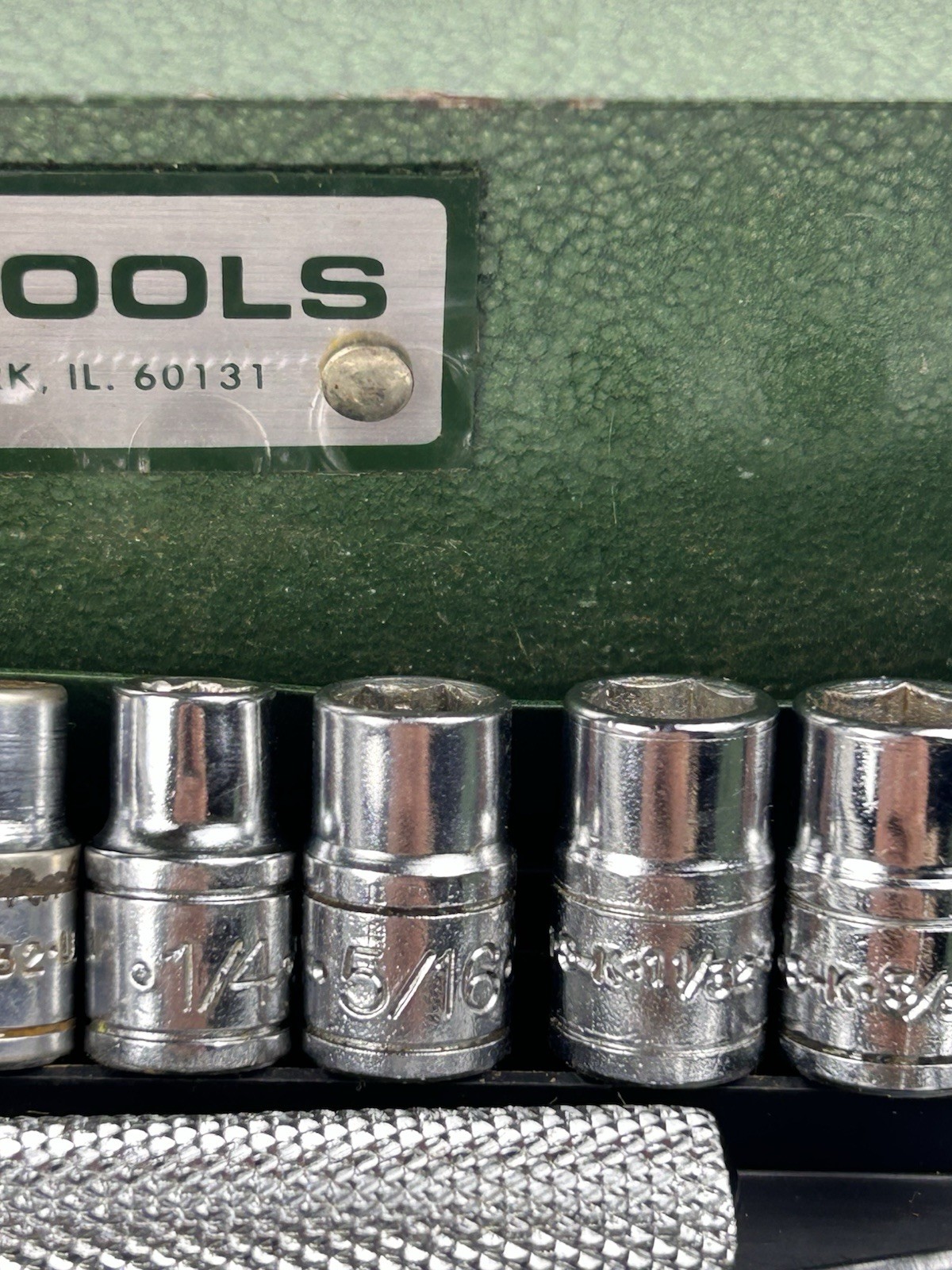 S-K Tools 13 Piece SAE 1/4″ Drive 6 Pt & 8 Pt Socket Set Ratchet USA