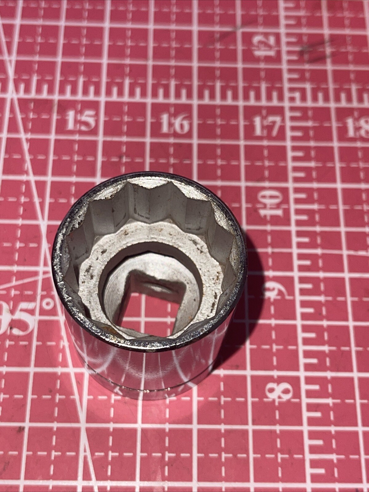 Duro Indestro USA 47029 29 MM Metric 1/2 Drive 12 point Socket Vintage 29MM 1/2”