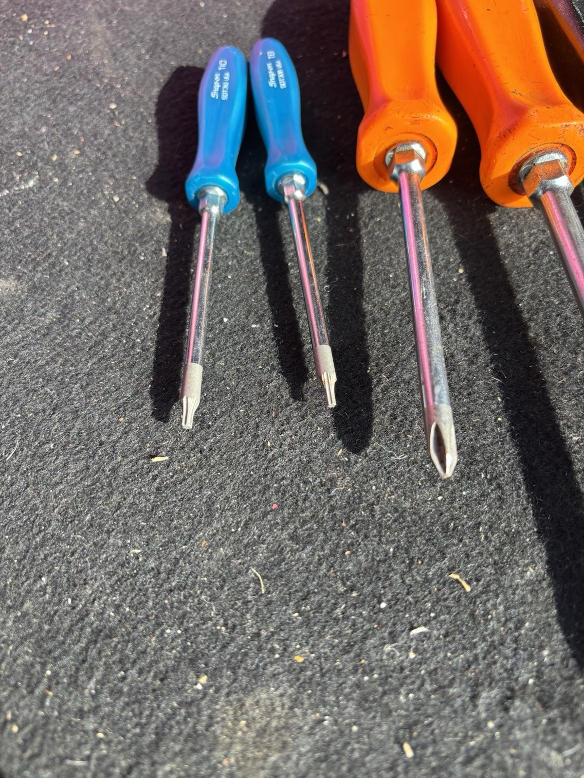 Snap On Tools Screwdrivers A Lot 5 Screwdrivers SDT SSD6 SSD4 Used Condition!