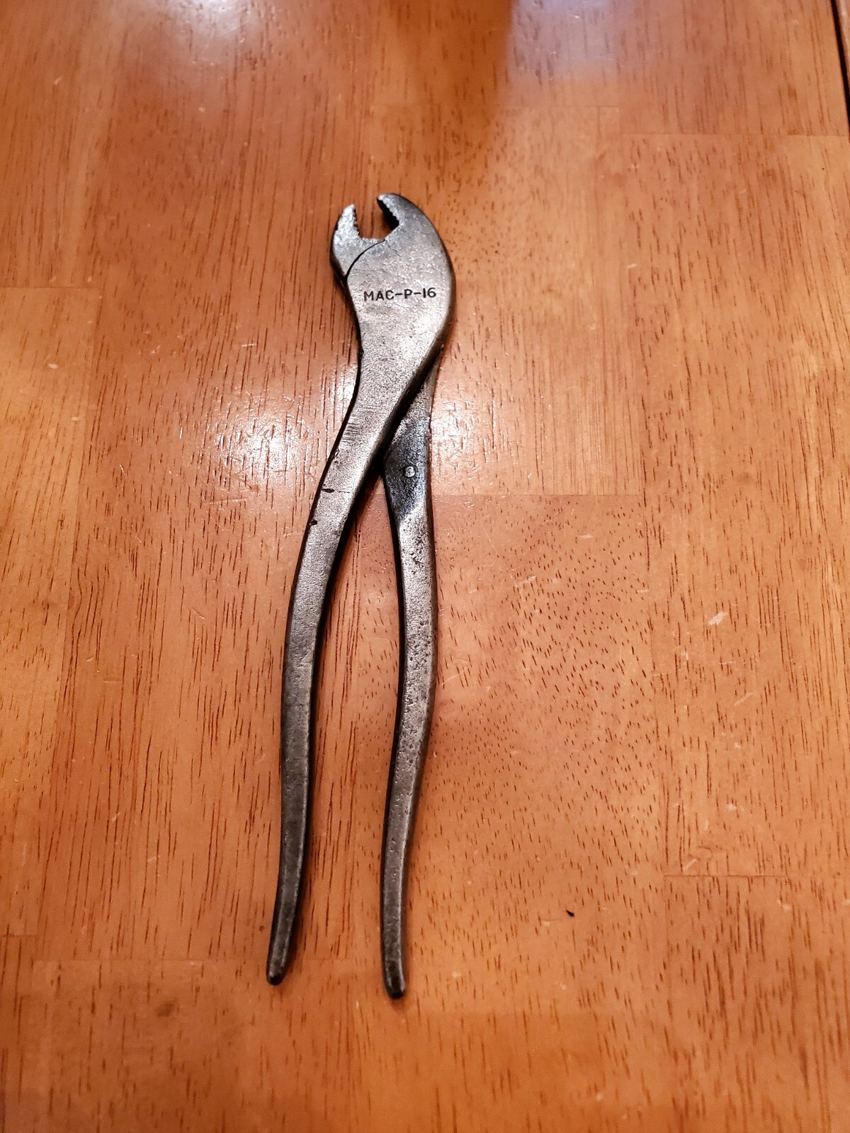 Mac Vintage 8″ Battery Terminal Pliers P-16