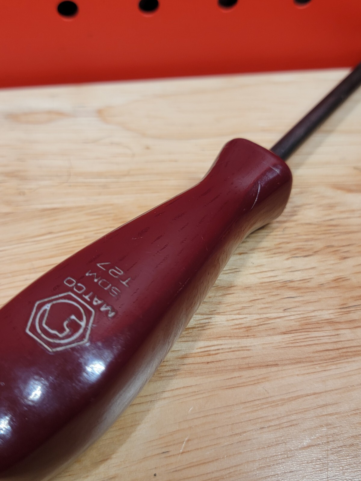 MATCO Tools SDMT27 T27 Torx Burgundy Hard Handle Driver