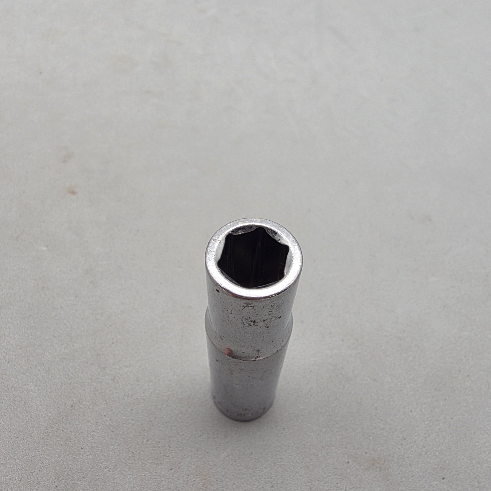 Craftsman Tools 45835 3/8″ 6pt 3/8″ Drive Deep Socket