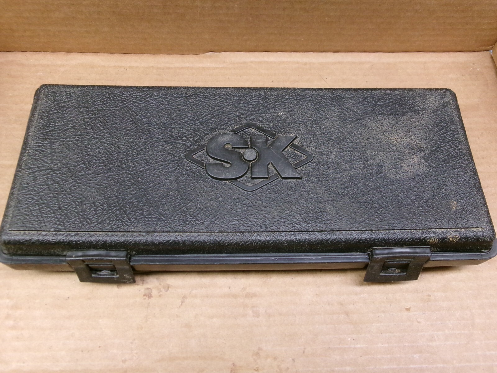 VIntage S-K 3/8″ Drive 17-Piece Black Socket Set Case (No Tools, Box Only)