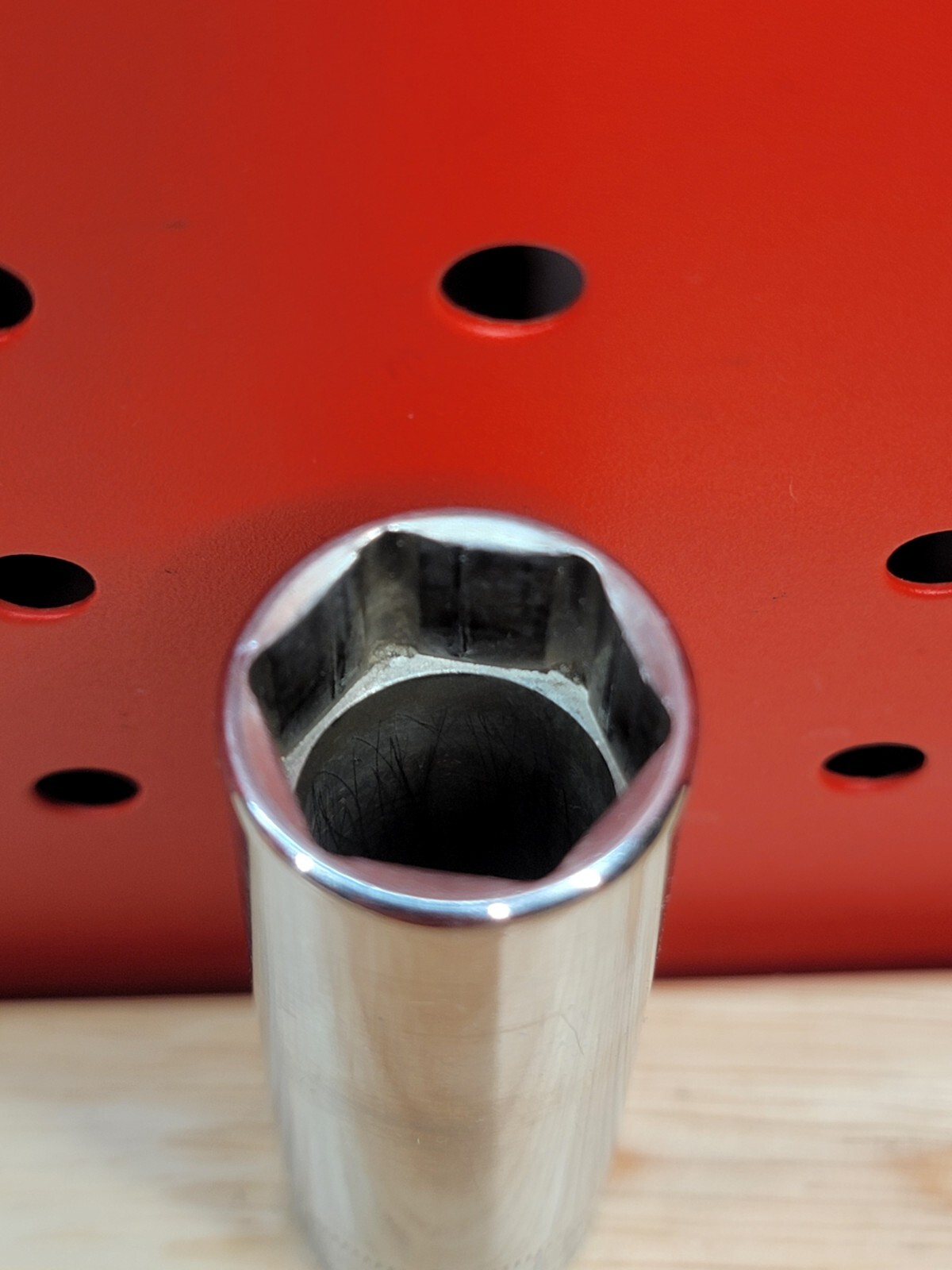 Snap-on Tools SFSM17 3/8″ Drive 17mm Metric 6-Point Deep Chrome Socket