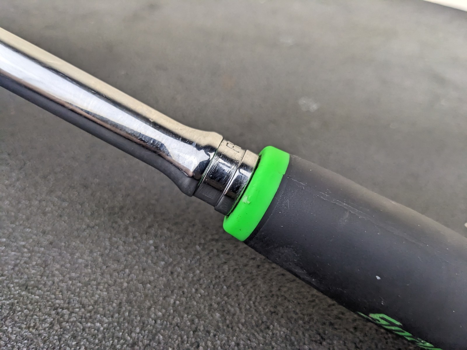 #bp409 Snap-on Tools GREEN FHLFX80B 3/8″ Drive 13″ Dual 80 Locking Flex Ratchet