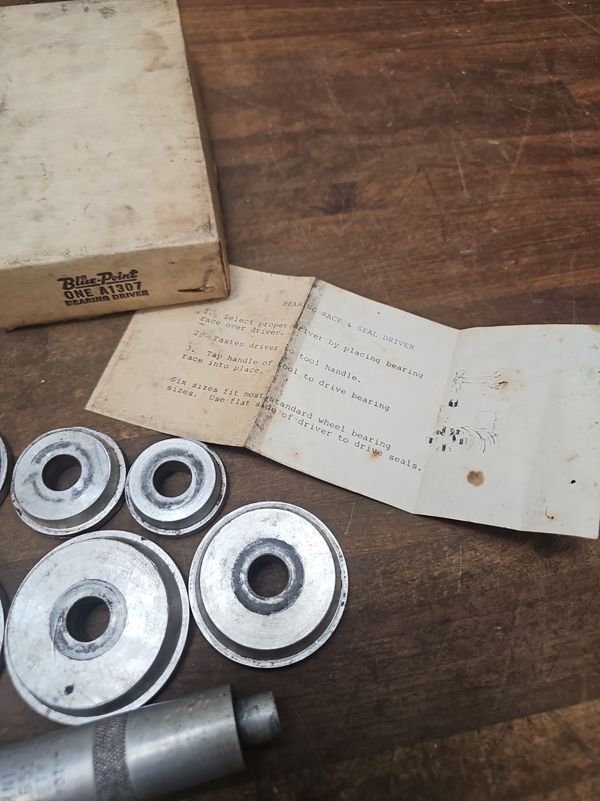 A142- vintage Blue Point Tools Bearing Race And Seal Driver Set A1307