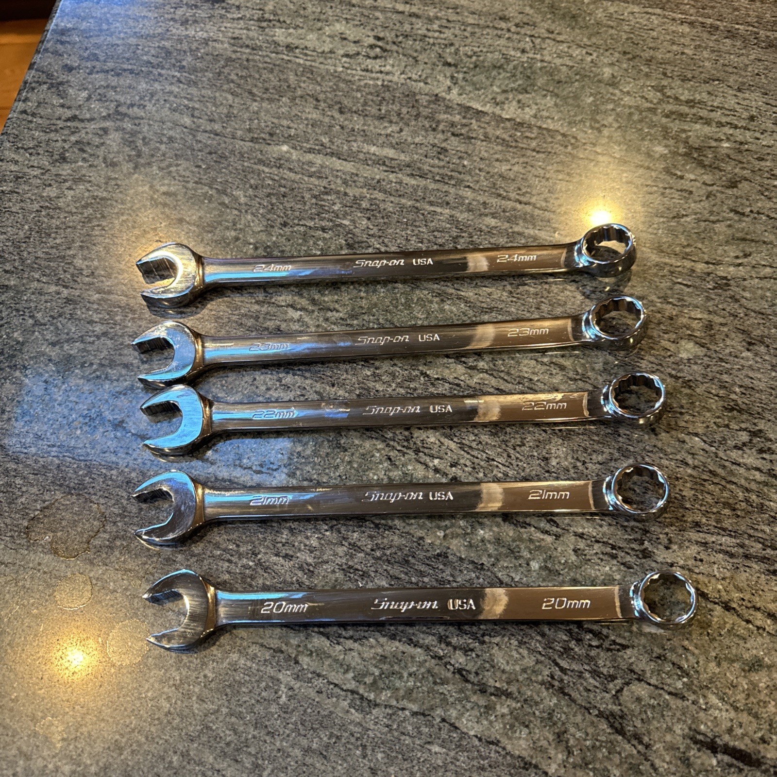 Snap-On soexm705 5 pc 12 point metric flank drive + combo wrench set 20-24mm