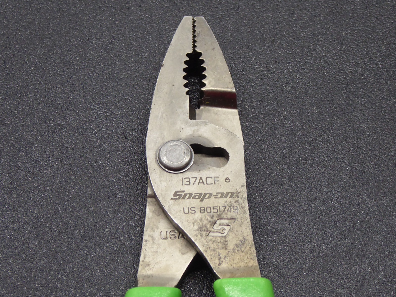 Snap On Tools 8″ Heavy Duty Talon Grip Combination Slip Joint Pliers 137ACF