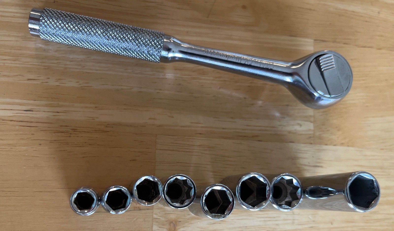 Stanley Workmaster 86-000 S 1/4″ Drive Ratchet Tools 5 1/2” + 8 Sockets Vintage