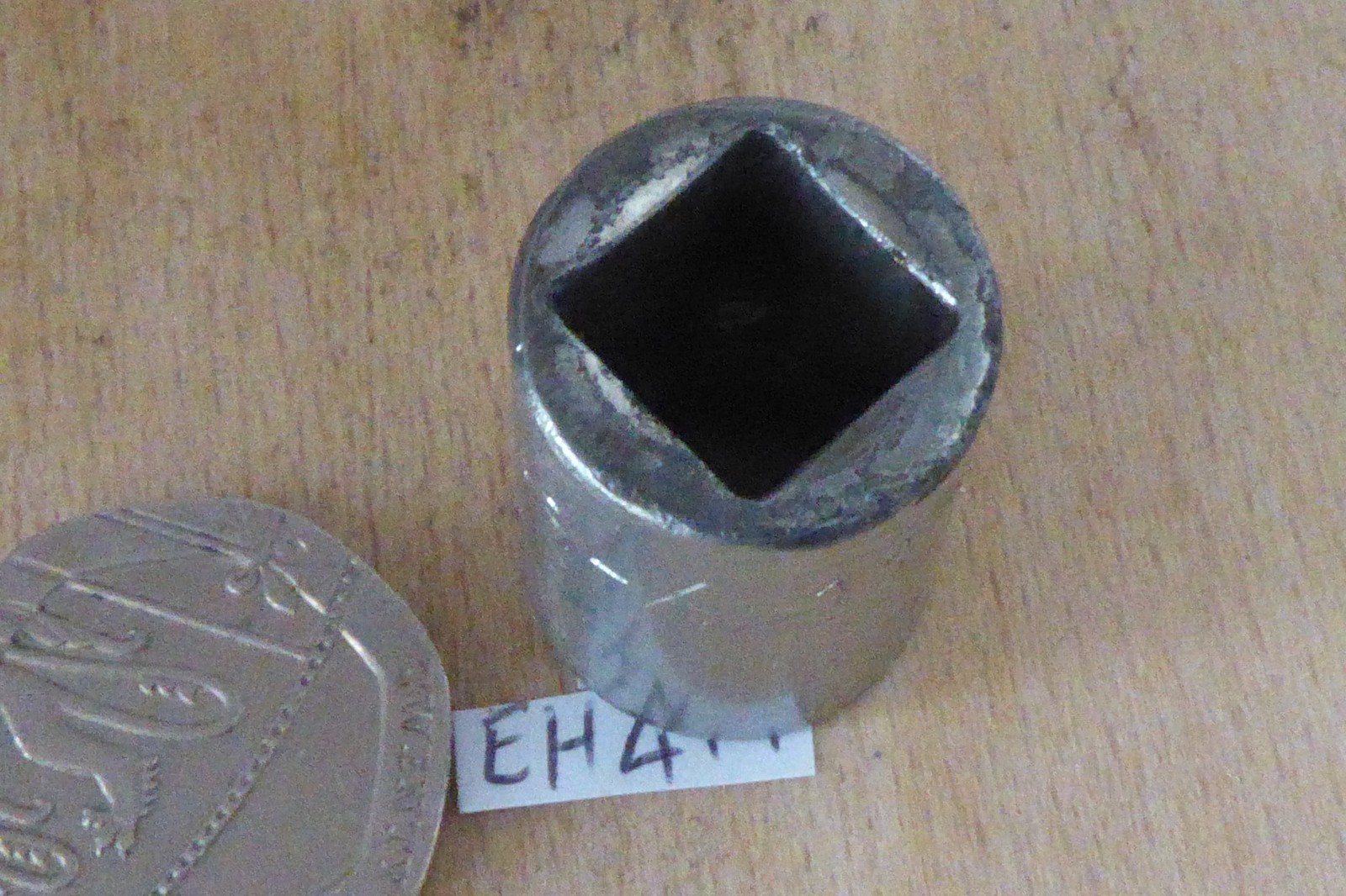 PAR – X 11mm UHM110 hex socket 3/8″ drive were made in USA by Snap on