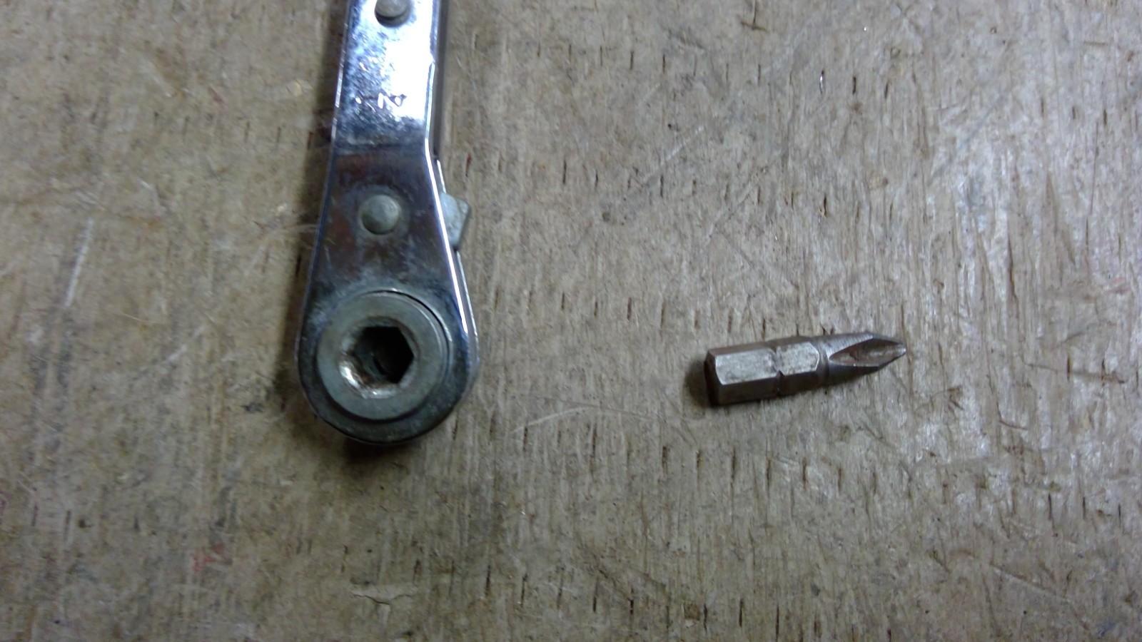 Vintage Mechanics Ratcheting Hex Bit Driver Ratchet Wrench Red Grip