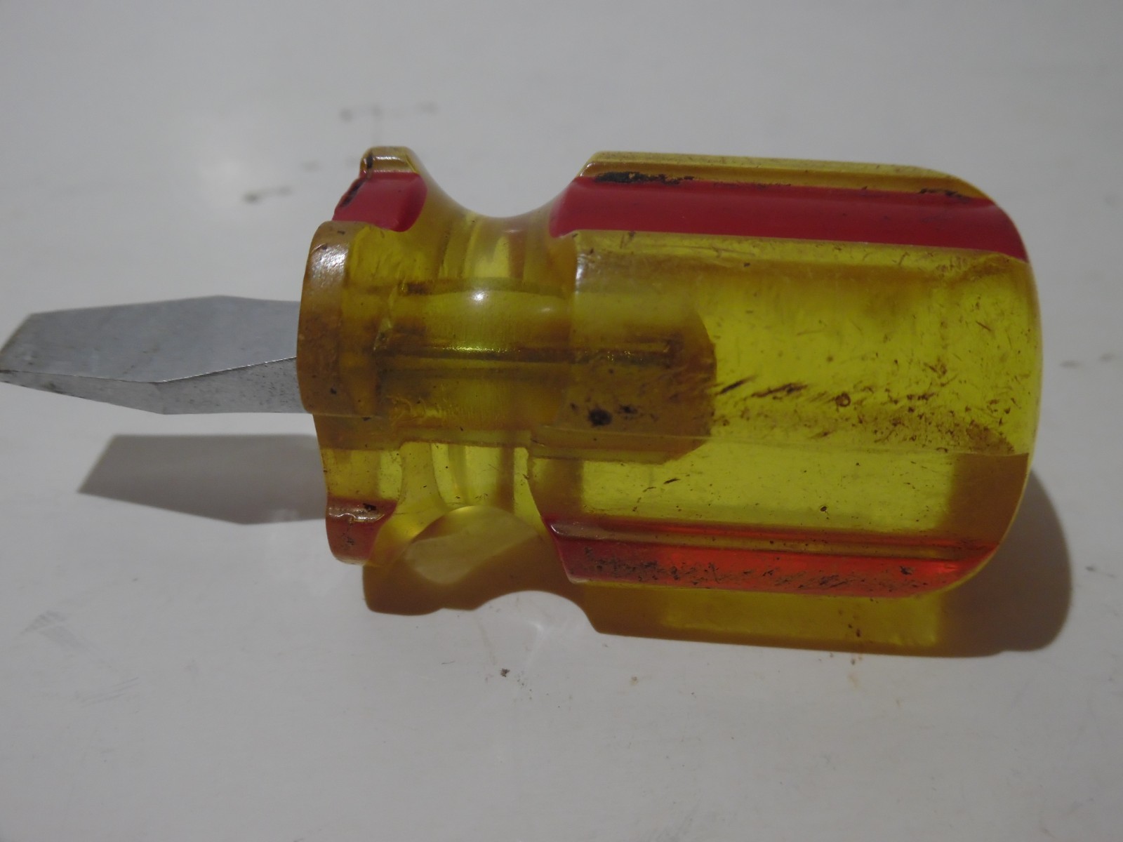 Mac Tools USA PN2S 5/16″ Flat Slotted Stubby Screwdriver Hard Plastic Handle