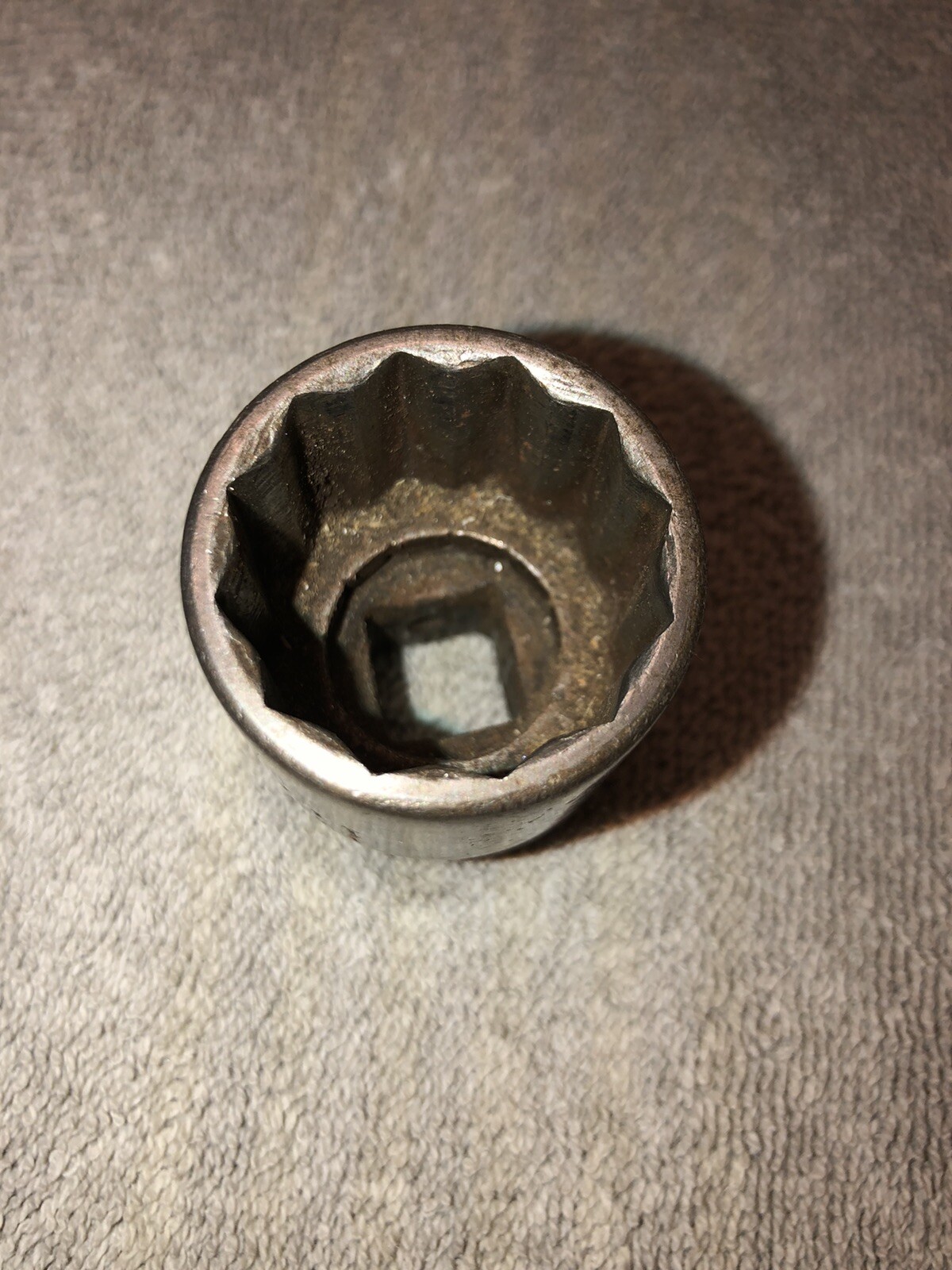 VINTAGE CORNWELL USA – T3134 – 1 1/16” – 1/2” DRIVE – 12 PT SOCKET