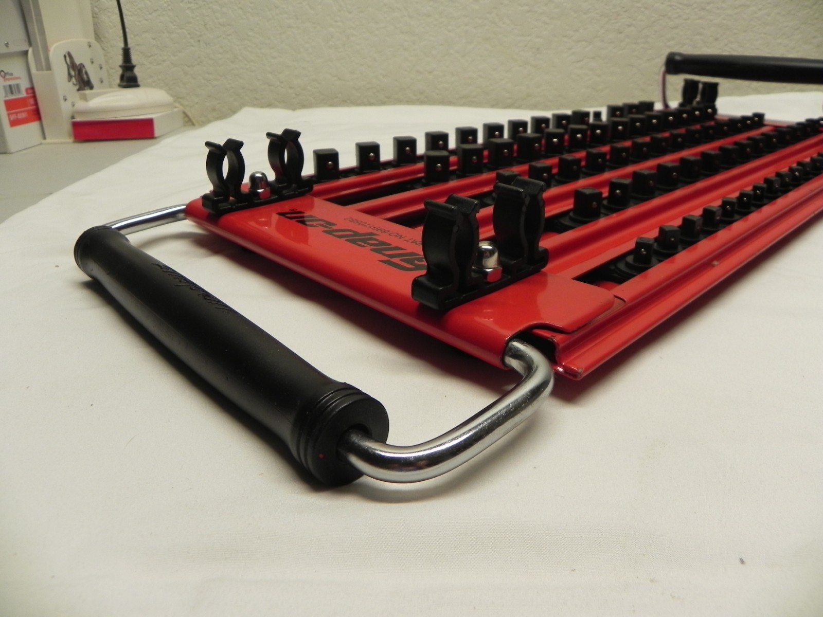 Snap-on KASKT5RD Locking Socket Holder Socket Tray Red/Black 76 Lock Posts