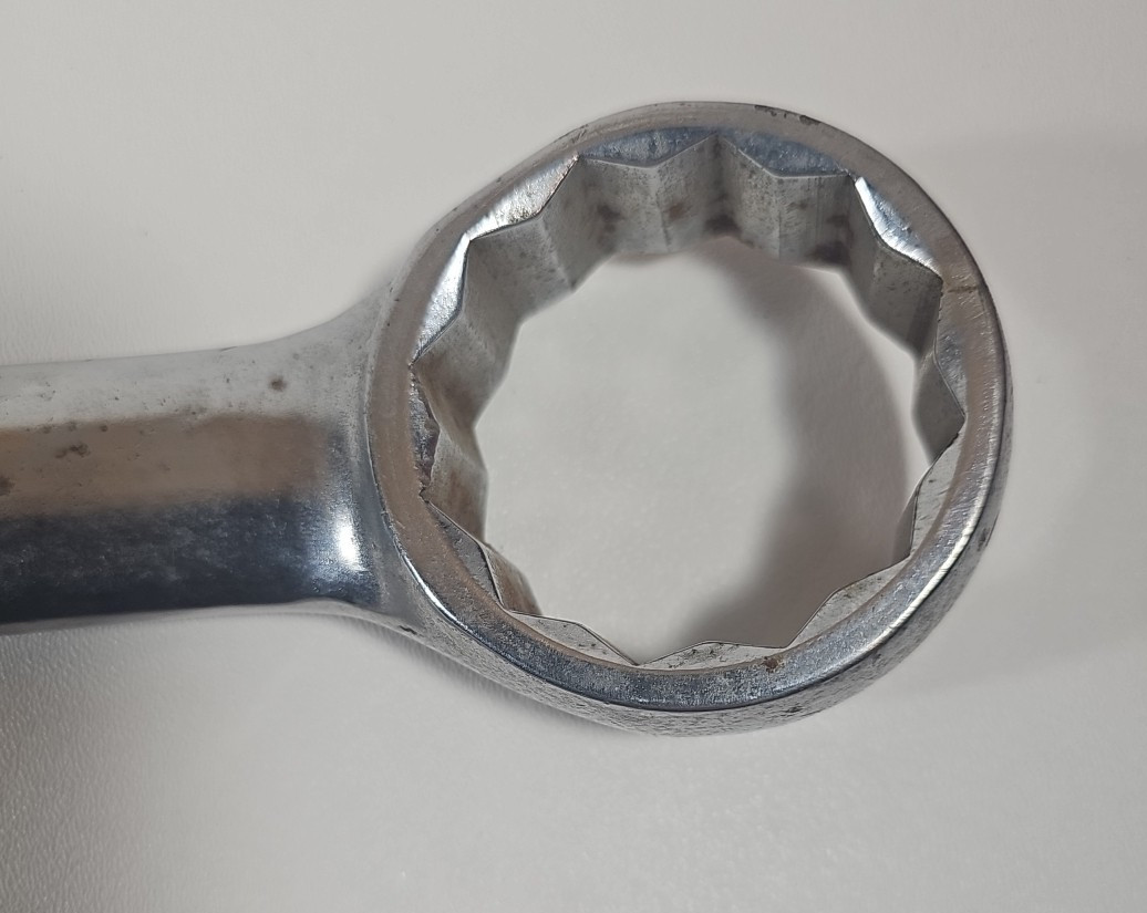 Armstrong Armaloy 25-264 2″ in 12-Point Combination Wrench USA Made