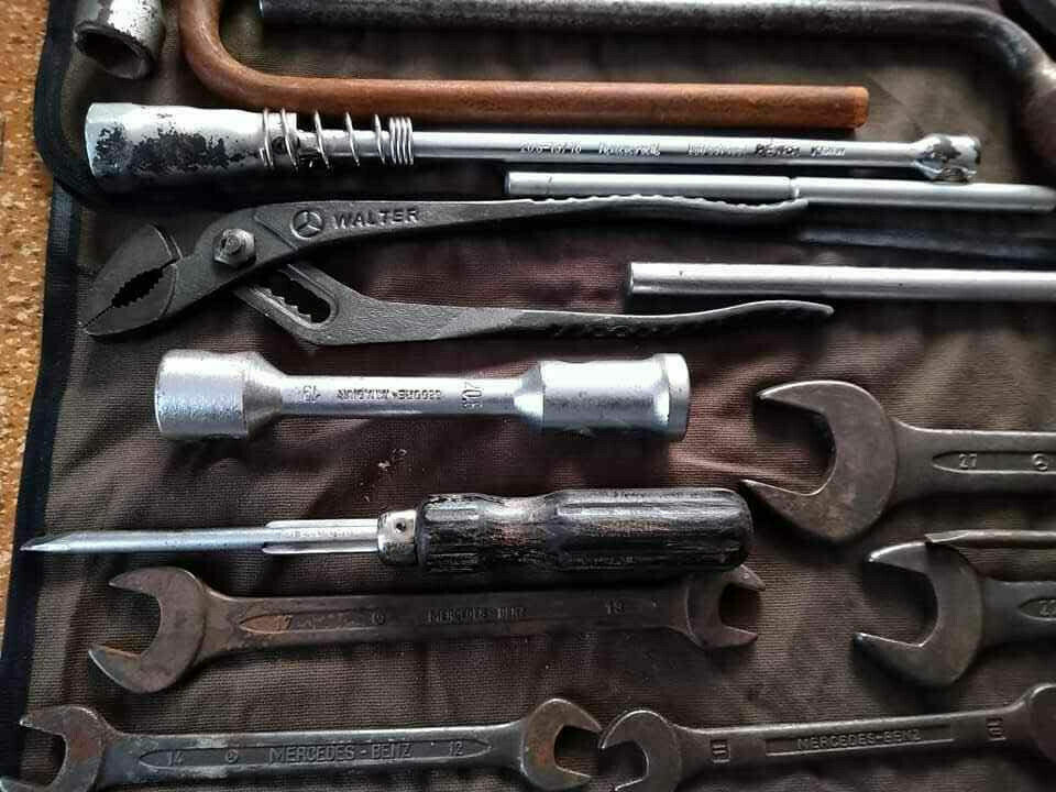 Mercedes Benz tool kit w120 Ponton w136 170V-s 220SE 190 sl