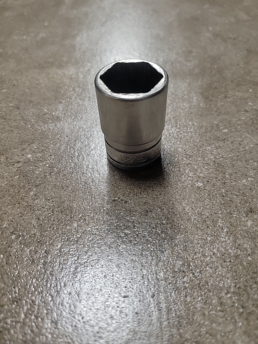 Snap-on Tools USA TW241 1/2″ Drive 3/4″ SAE 6 Point Shallow Chrome Socket