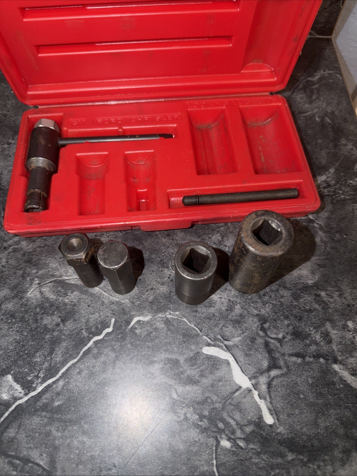 Hubcap & Wheel Lock Removal Kit – GM and Ford/Chrysler MADE IN USA