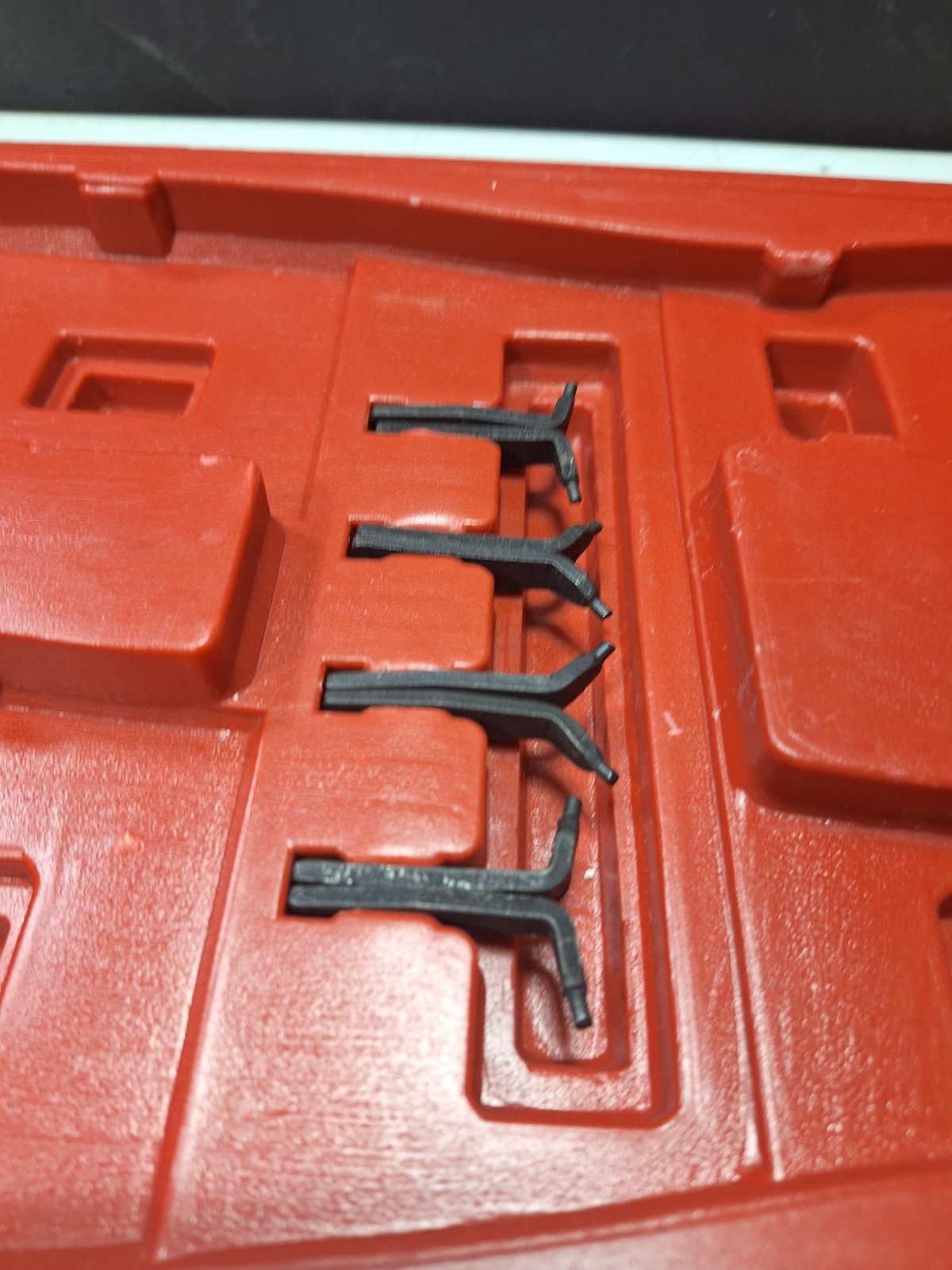 Universal Circlip Snap Pliers Tool Set, Retaining With Replacement Tips 16″