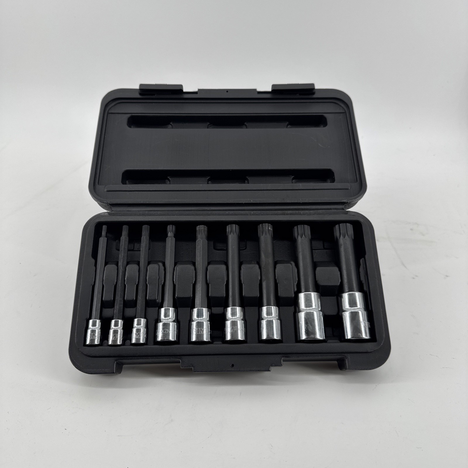 VIM Tools XZN400 9 Piece SAE XZN Triple Square Spline Drive / Driver Socket Set