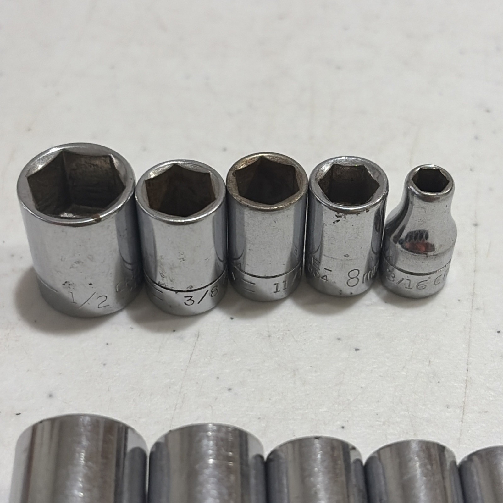 Craftsman Socket Lot 16 SAE & Metric 6 & 12 Point Sizes In Description