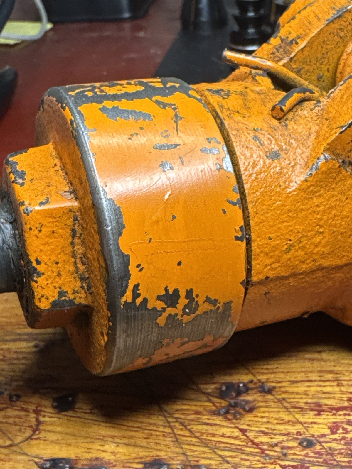 Unknown Brand But VTG Attachments to 10-ton Hydraulic Ram 18lbs Good Shape
