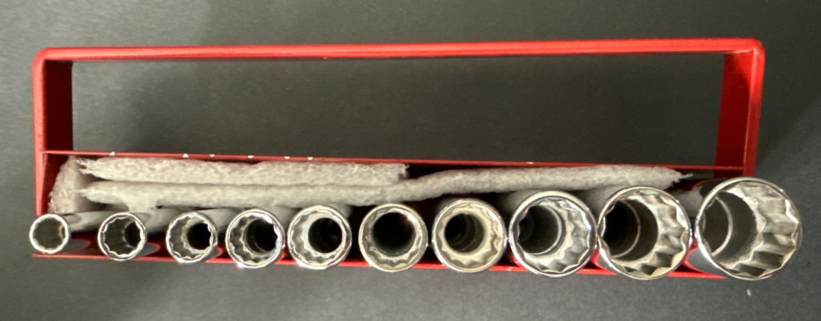 NOS VINTAGE WRIGHT TOOL 1/4” SAE DEEP 10pc SOCKET SET W/ RED RAIL 3/16” – 9/16”