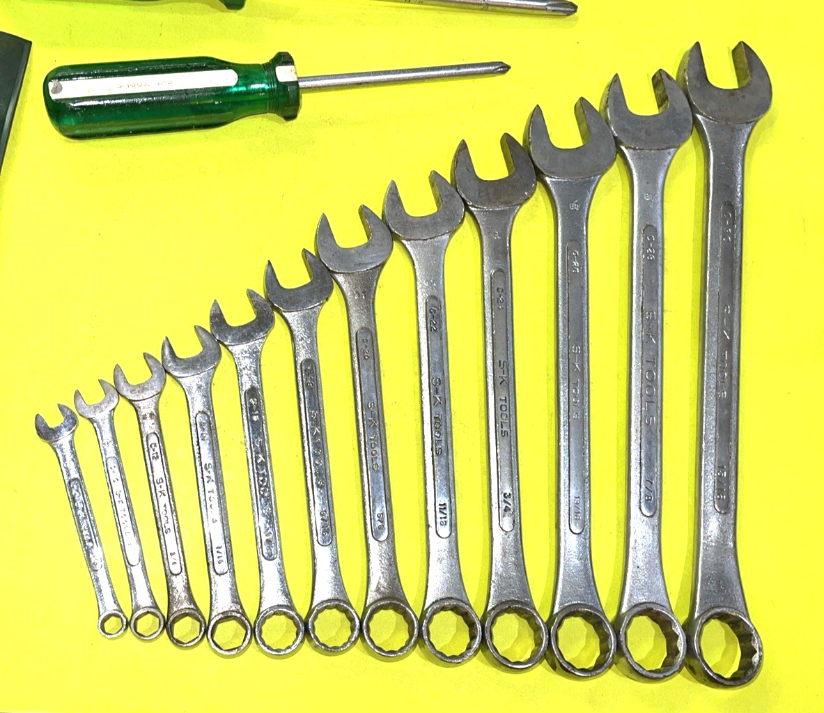 S-K TOOLS 50 PIECE 1/4 & 3/8 DRIVE SAE. GENERAL SERVICE SET SHORT & DEEP