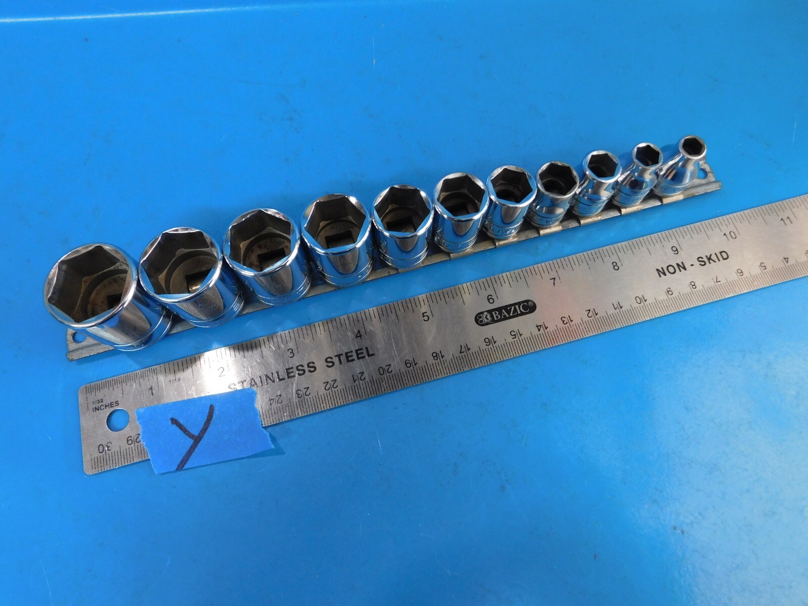 USED,SNAP ON 3/8 IN. DR. SHORT 6 PT. SOCKETS (1/4 THRU 7/8 IN.) PART #211FSY
