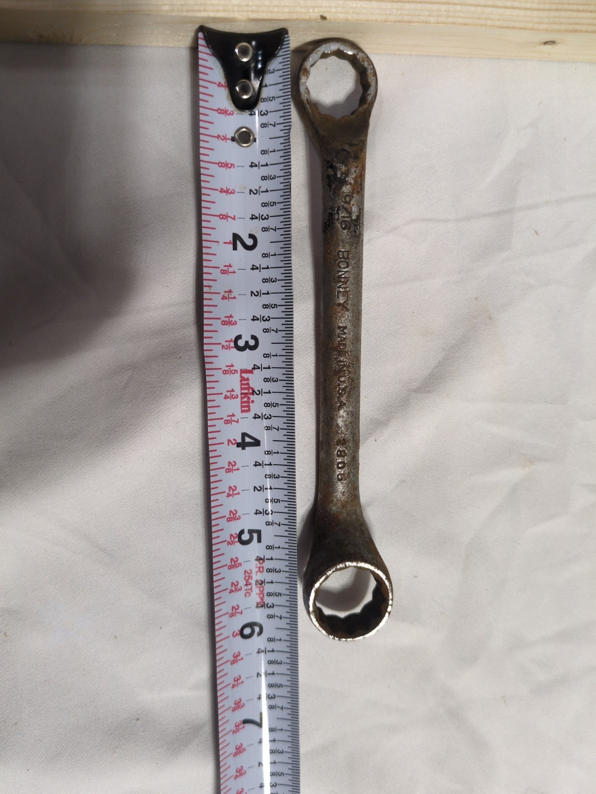 12 Wrenches, Various Sizes ( Indicated On Pictures). 4lb 9 Oz Weight.