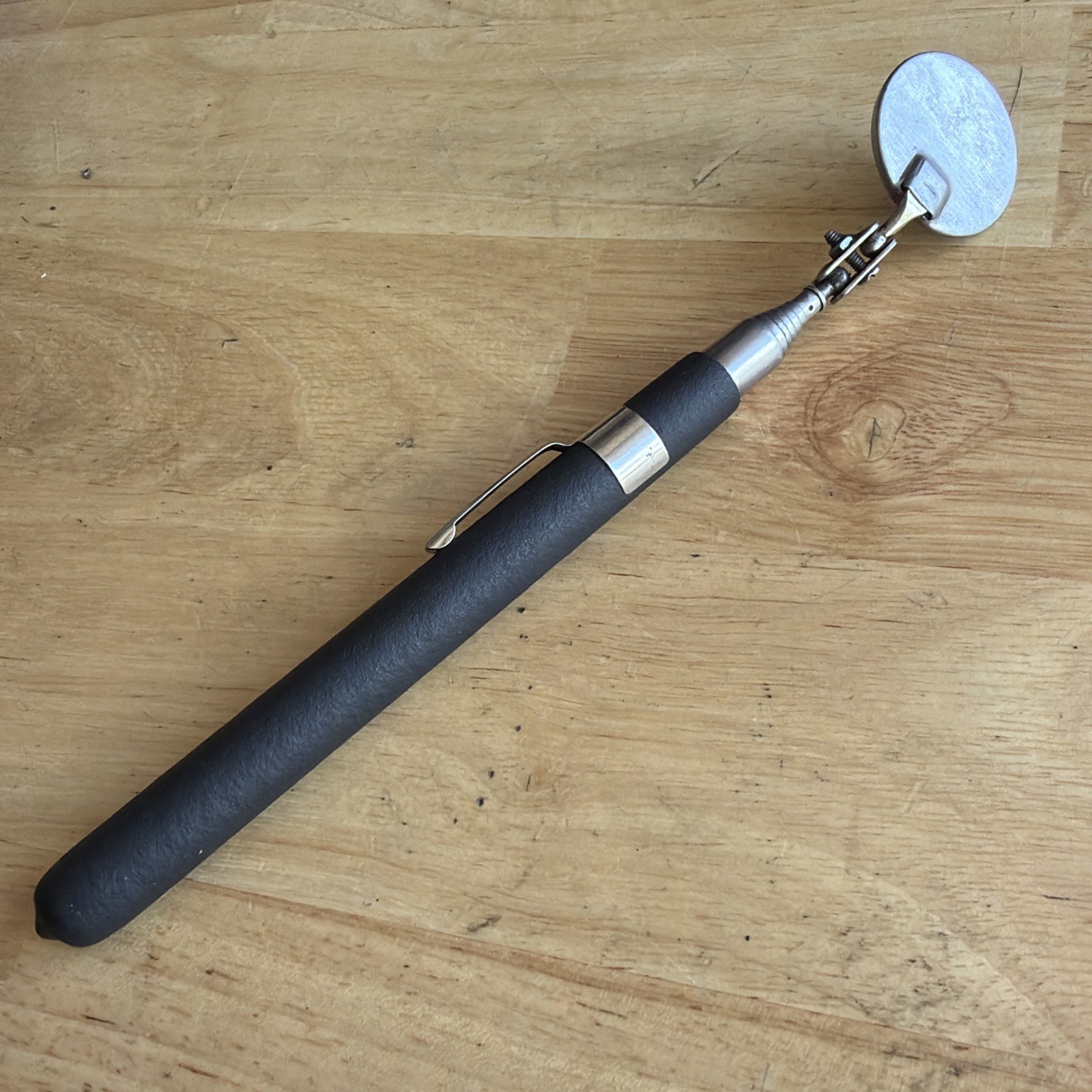 Blue Point Tools 1-1/4″ Round Pocket Telescoping Inspection Mirror Black UIM125